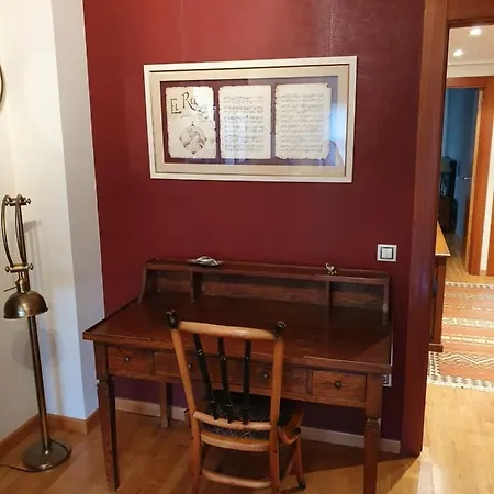 Babilonia, En Tranquilo Y Centrico A 150m De La Playa Del Sablon * Llanes