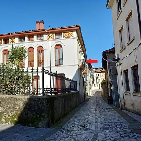 Babilonia, En Tranquilo Y Centrico A 150m De La Playa Del Sablon * Llanes
