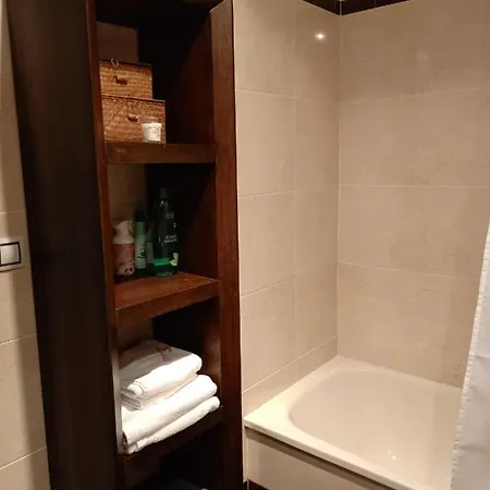 Apartment Babilonia, En Tranquilo Y Centrico A 150m De La Playa Del Sablon